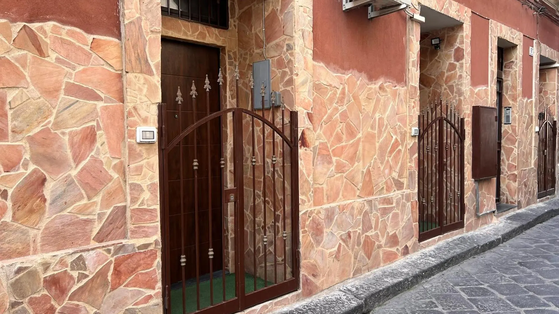 Mary House Apartments Catania-Fontanarossai nemzetközi repülőtér